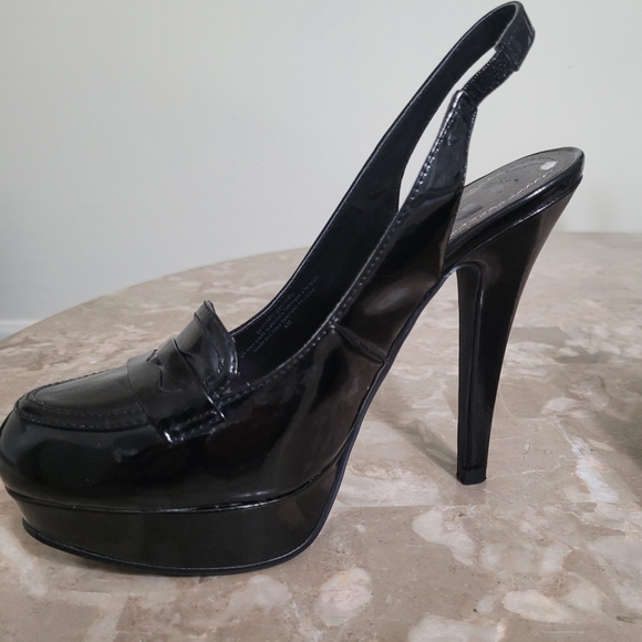 Black platform patent leather 5.5 inch heels - Picture 4 of 5